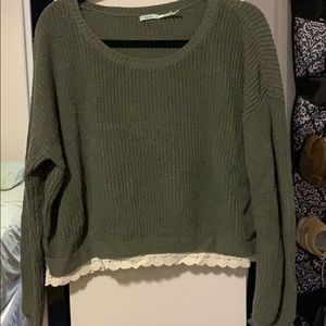 Cropped army green sweater - Urban Outfitters!